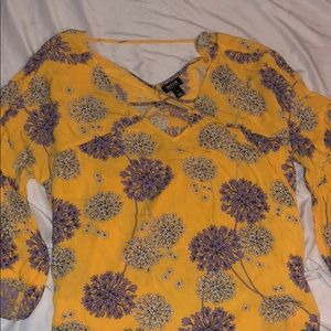 A.n.a yellow floral shirt